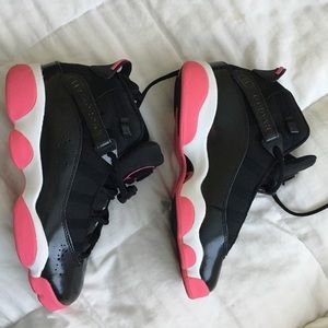 Girls Jordan’s | 6 Rings